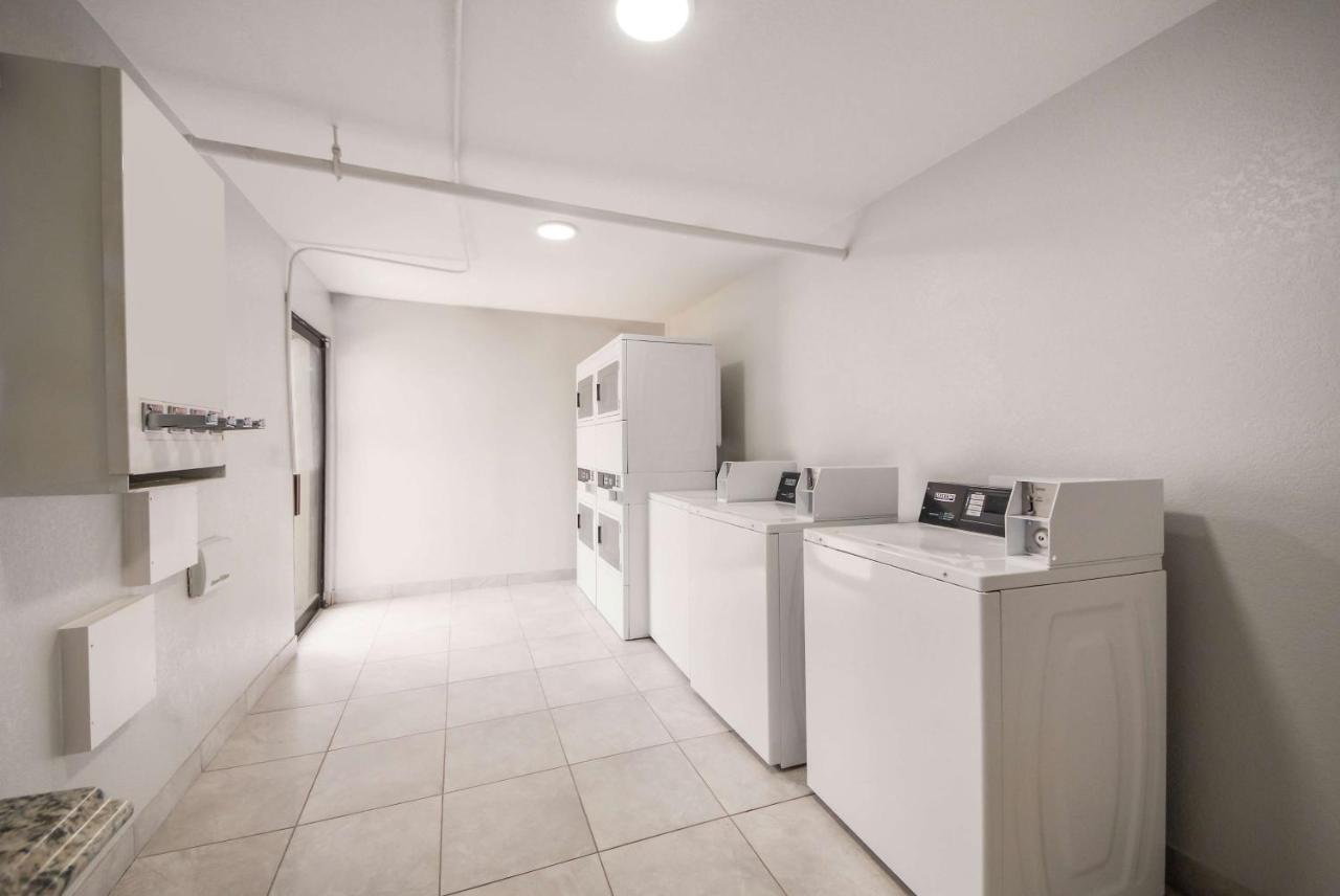 Studio 6 Laredo, Tx - North I-35 Buitenkant foto
